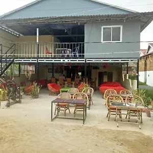 Hostel Easy Peasy, Sihanoukville